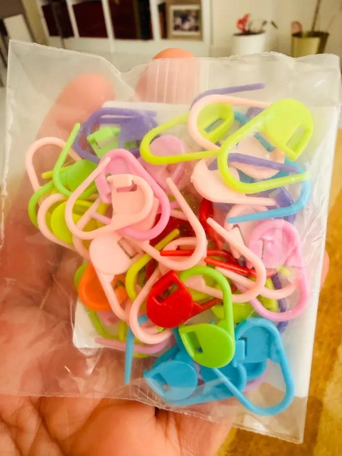 Locking stitch markers photographed by a verified buyer